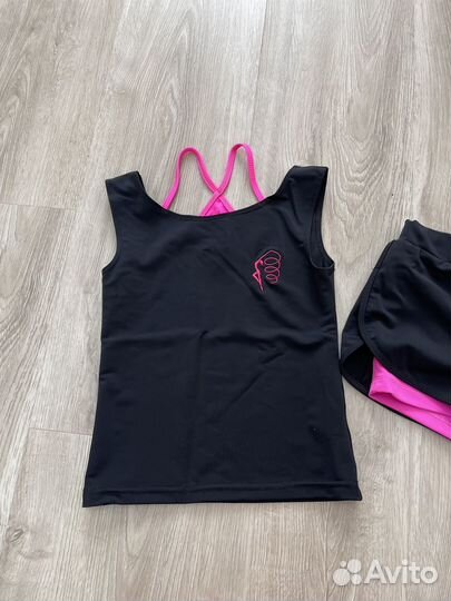 Спортивный костюм для художественной гимнастики