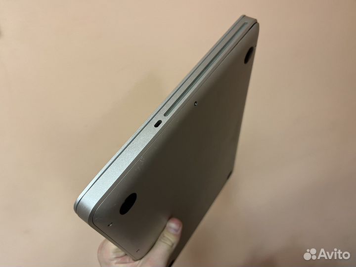 Apple MacBook Pro 13 2010