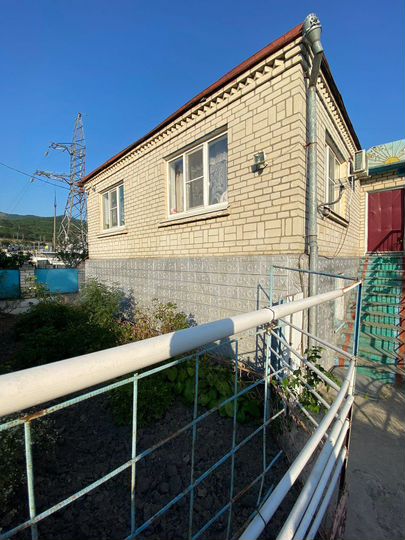 Дом 131 м² на участке 8 сот.