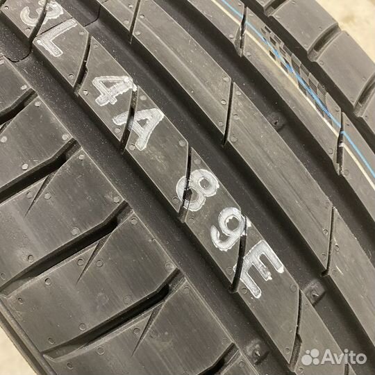 Kumho Ecsta PS71 245/50 R18 100Y