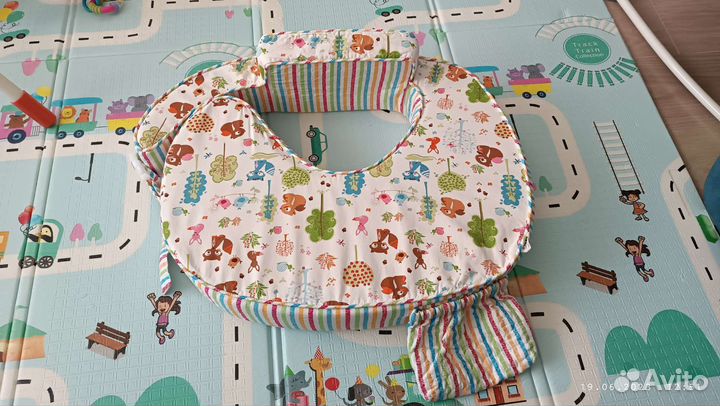 Подушка для кормления грудью