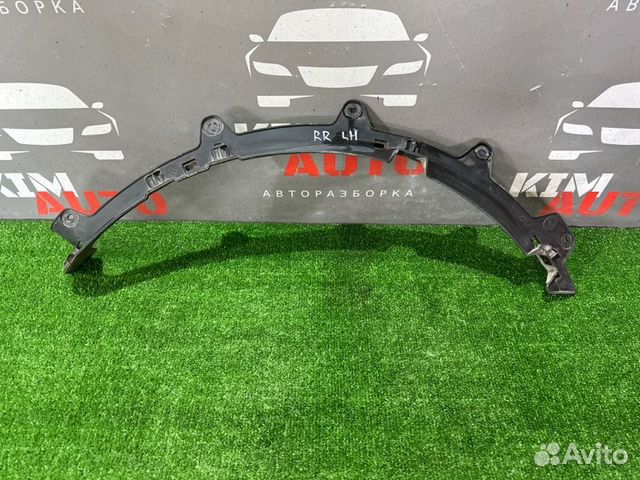 Кронштейн молдинга арки задний левый LADA X-Ray