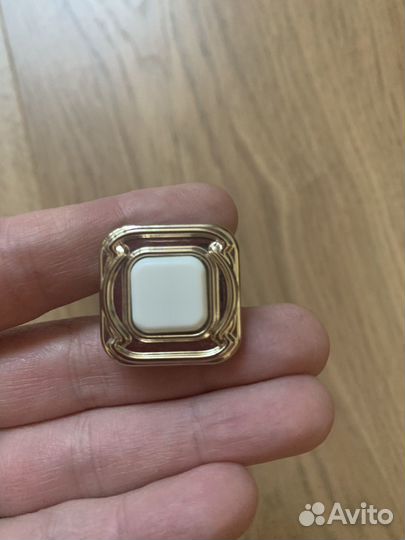 Мебельные ручки кнопки