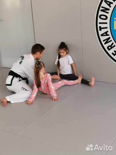 Тренер по единоборствам