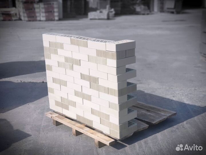 Керамический кирпич белый гладкий Строма