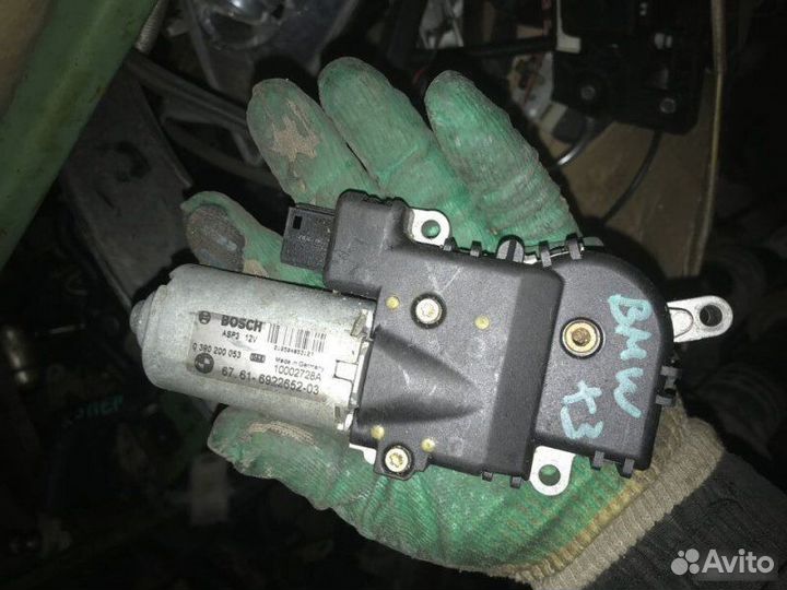 Моторчик люка Bmw X3 E83