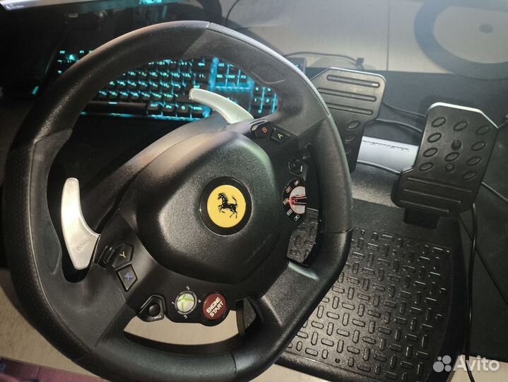 Игровой руль Thrustmaster Ferrari 458 Italia