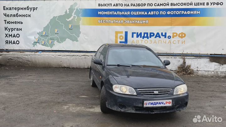 Кулак поворотный задний правый Kia Spectra (SD) 0K2A126110D