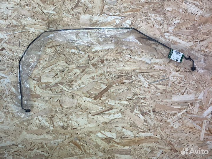 Freelander 2 трубка системы охлаждения