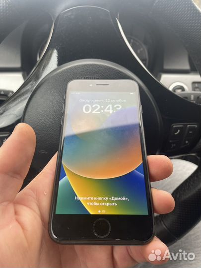iPhone 8, 64 ГБ