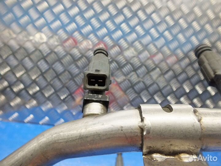 Форсунка инжекторная электрическая BMW X5 (E53) I