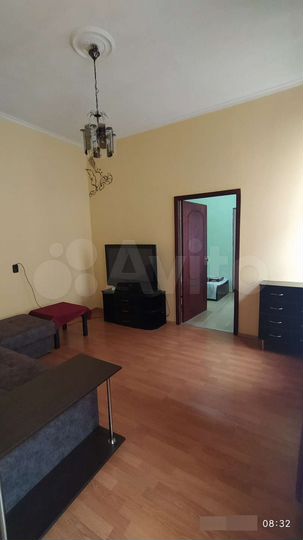 3-к. квартира, 70 м², 2/4 эт.