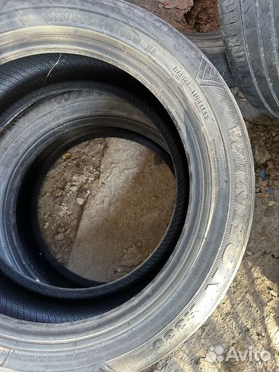 Winrun R330 215/55 R17