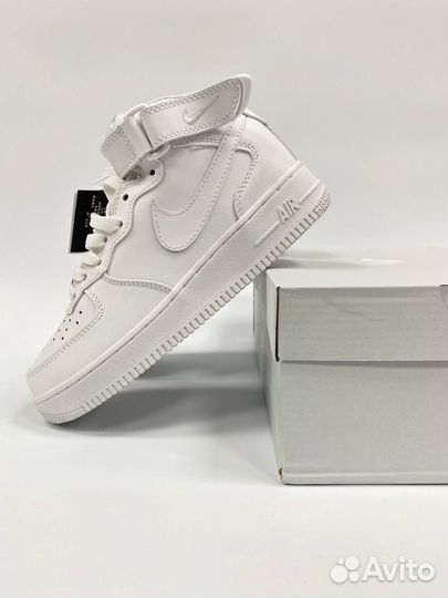 Nike Air Force 1 mid высокие зимниЕ