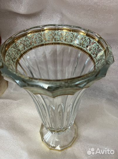 Ваза для фруктов и цветов