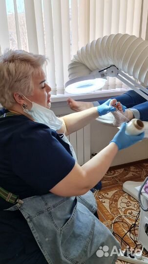 Подолог, медицинский педикюр маникюр