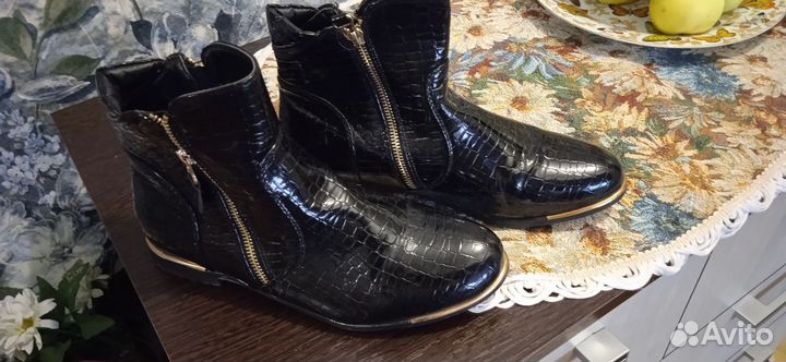 Полуботинки