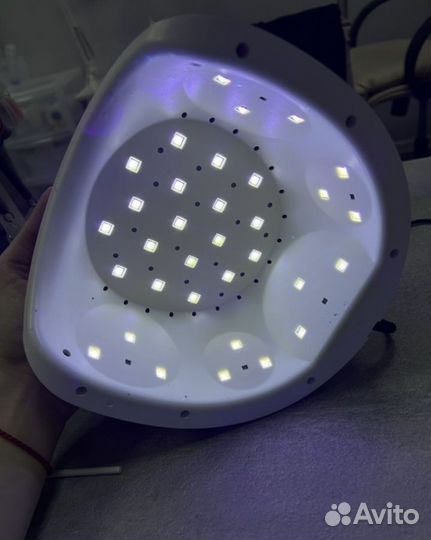 Лампа для ногтей