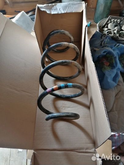 Пружины задние