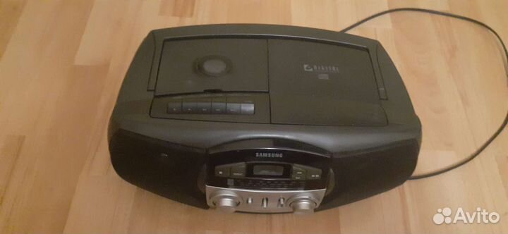 Продам Магнитолу Samsung RCD-390