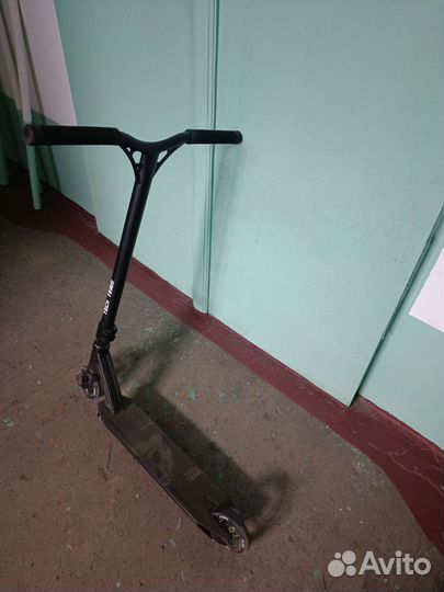 Трюковой самокат