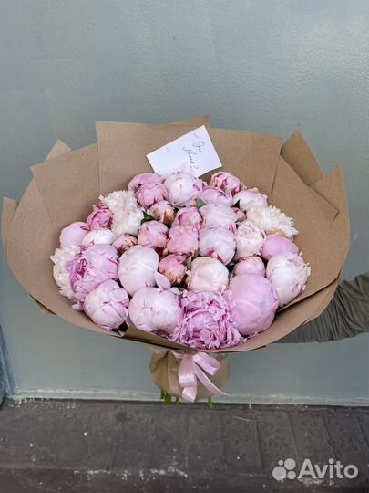 Пионы букет