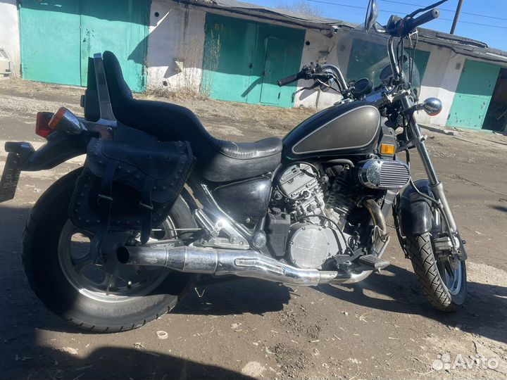 Kawasaki VN750