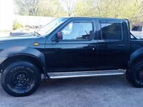 Nissan NP300 2.5 MT, 2010, 210 000 км, с пробегом, цена 1 350 000 руб.