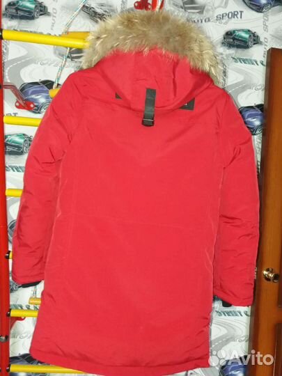 Пуховик на мальчика 152рост