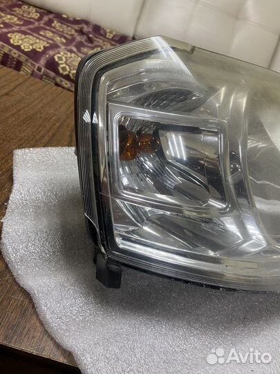Фара правая Renault Logan 1 рестайлинг 10-15г
