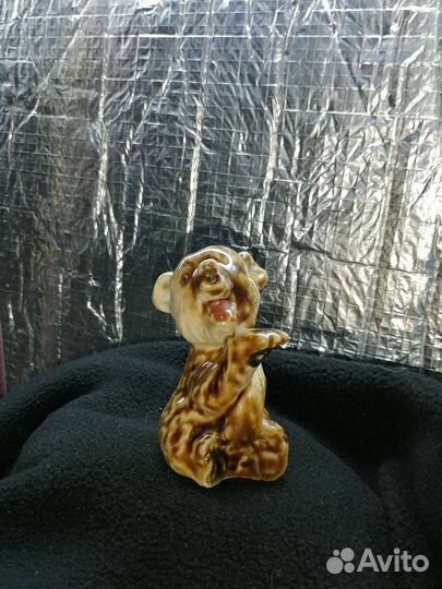 Фарфоровая статуэтка медведь лфз