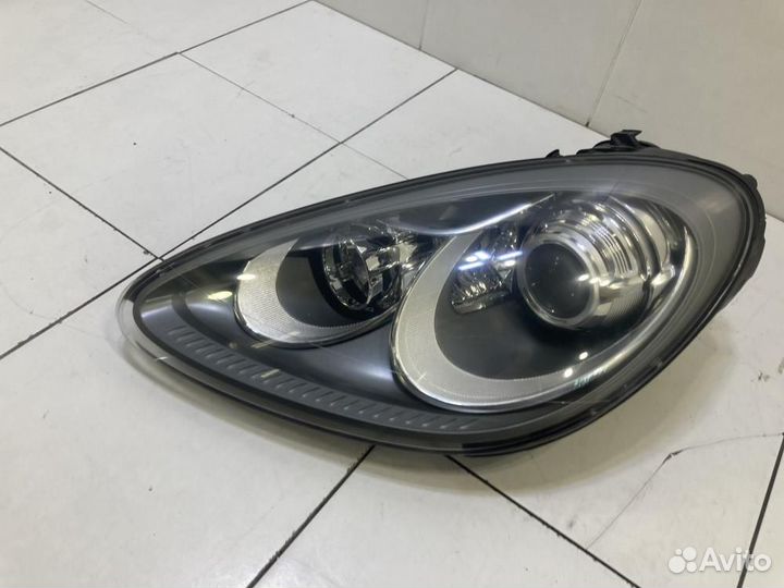 Фара левая Porsche Cayenne 958