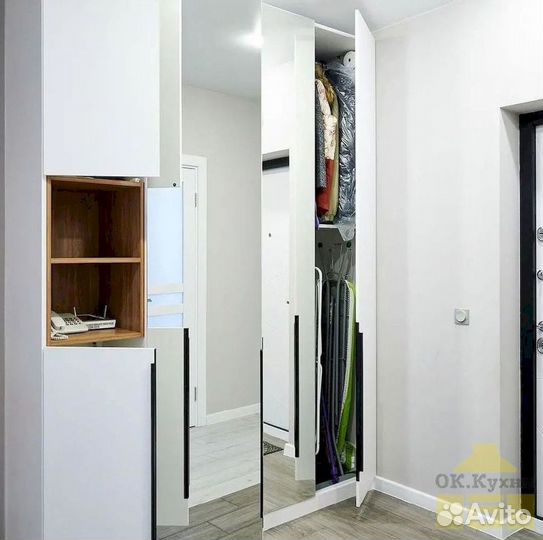 Шкаф распашной