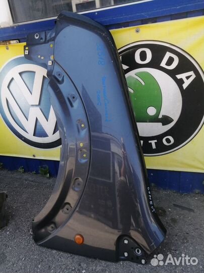 Крыло переднее левое Торнео Коннект