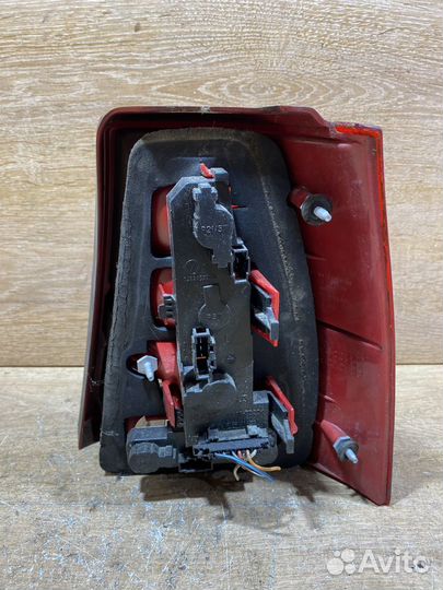 Фонарь задний левый VW Golf 4 Арт. 111118