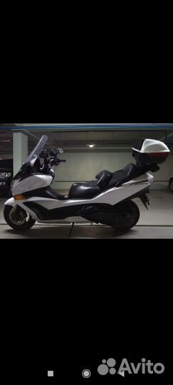 Honda Silver Wing 600 с ABS