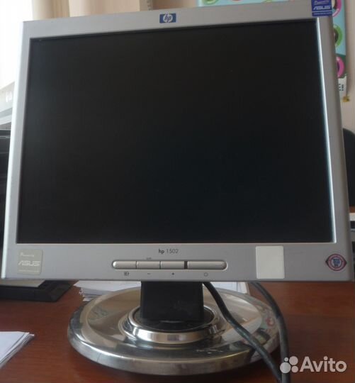 ЖК монитор HP 15 дюймов б/у