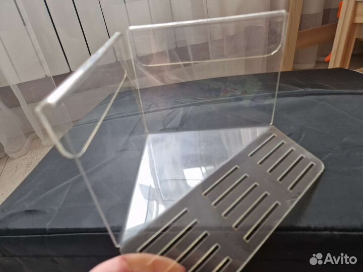 Плотик для черепашек угловой h 21*16*20см