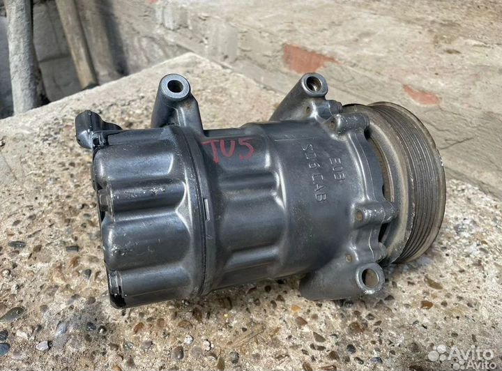 Компрессор кондиционера Citroen C2 C4 C5