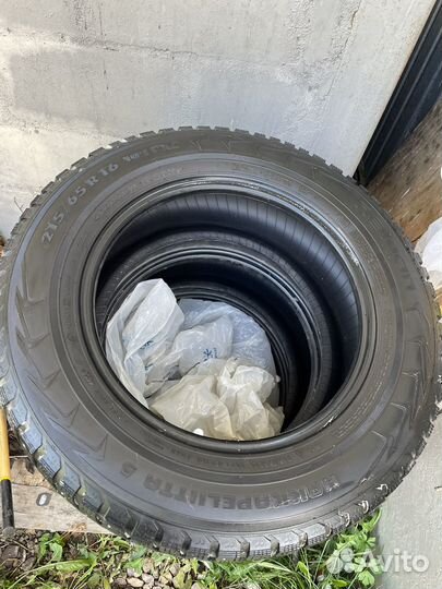 Nokian Tyres Hakkapeliitta 5 215/65 R16