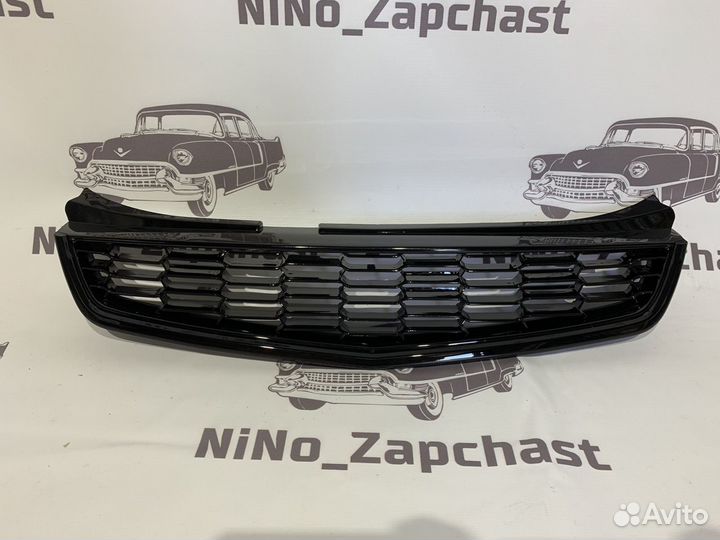 Решетка на бампер priora 2