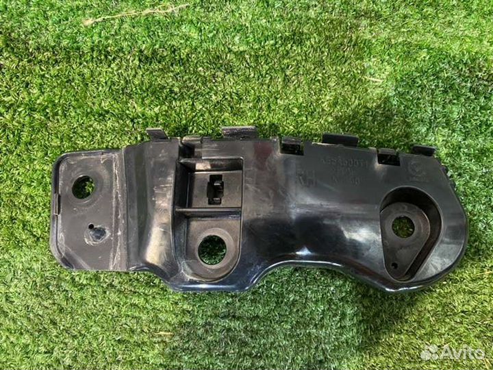 Крепление бампера (1) переднее правое Mazda Cx-5