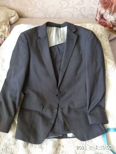 Школьный костюм