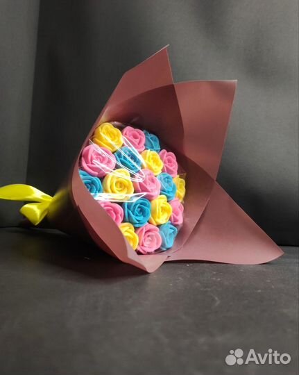 Розы из Настощего Шоколада - 19 шт в Букете