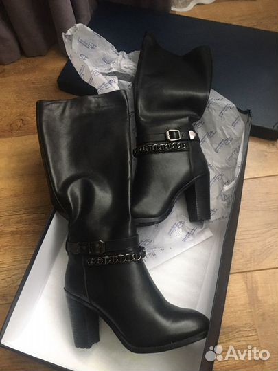 Сапоги женские