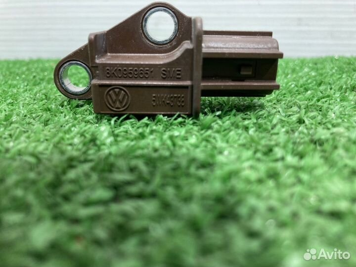 Датчик airbag Audi A4 B8 CDN