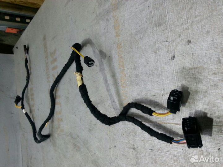 Проводка двери задняя левая Mercedes V W639