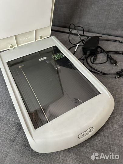 Сканер HP Scanjet G2410