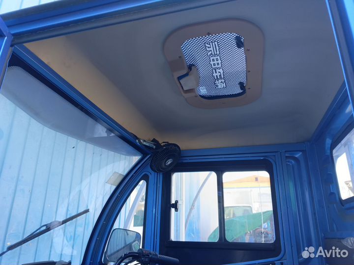 Трицикл грузовой электрический