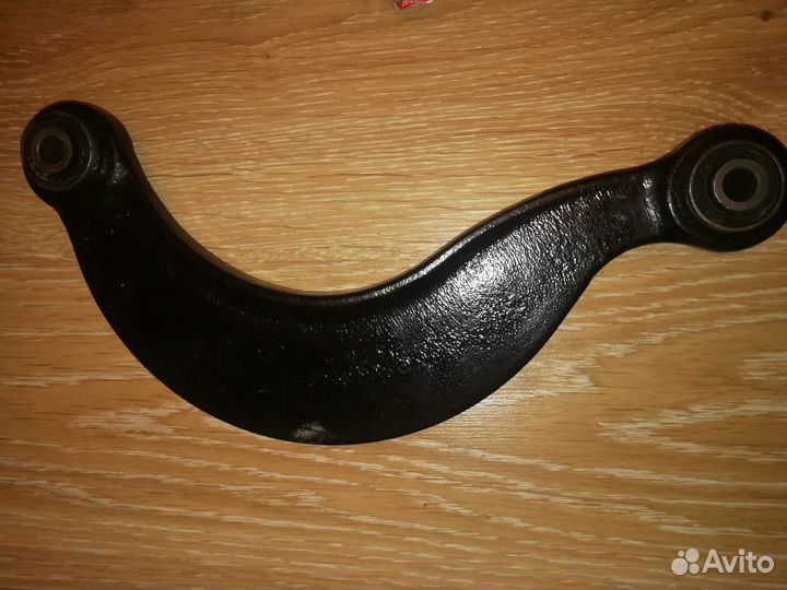 Mazda3 - Рыч.пер ossca 12570 (ориг.№ BBM2-28-C10)